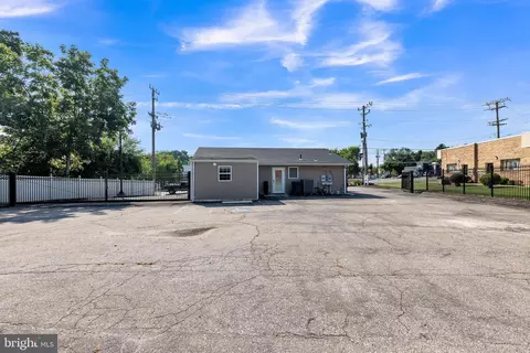 8504 Miramar Rd, Pasadena, MD 21122 photo 7