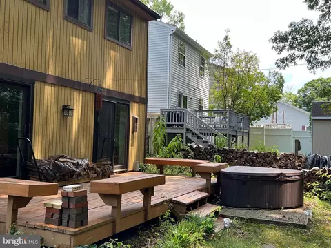 Exterior - 2128 Shore Dr, Edgewater, MD 21037 photo 7 of 7