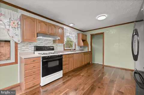 413 Audrey Ave, Brooklyn, MD 21225 photo 17