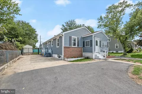 413 Audrey Ave, Brooklyn, MD 21225 photo 3