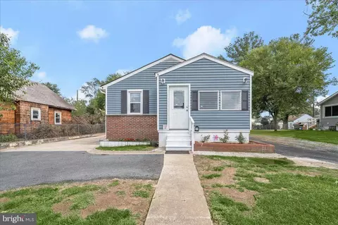 413 Audrey Ave, Brooklyn, MD 21225