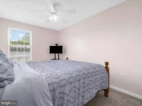 305 Cloverhill Rd, Pasadena, MD 21122 photo 18