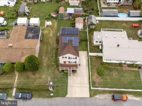 305 Cloverhill Rd, Pasadena, MD 21122 photo 39