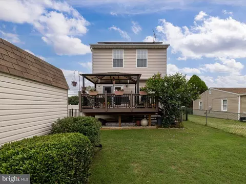 305 Cloverhill Rd, Pasadena, MD 21122 photo 36