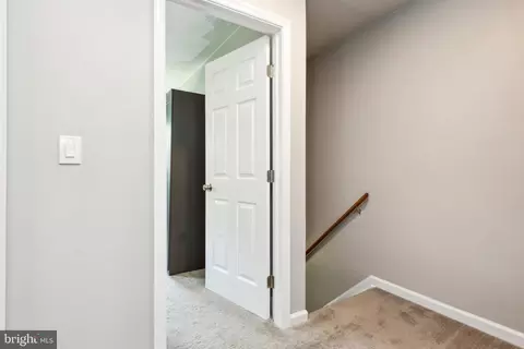 Entry Way - 1304 Juniper St, Shady Side, MD 20764 photo 4 of 4