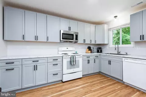 Other - 1304 Juniper St, Shady Side, MD 20764 photo 4 of 13