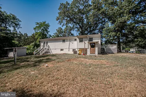 Exterior - 8268 Baltimore Annapolis Blvd, Pasadena, MD 21122 photo 5 of 6