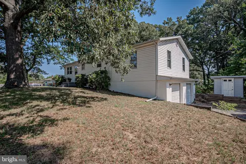 Exterior - 8268 Baltimore Annapolis Blvd, Pasadena, MD 21122 photo 2 of 6