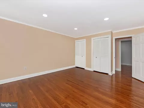 Bedroom - 152 Ibis Dr, Pasadena, MD 21122 photo 2 of 7