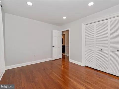 Bedroom - 152 Ibis Dr, Pasadena, MD 21122 photo 4 of 7