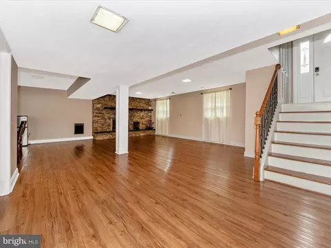 Living - 152 Ibis Dr, Pasadena, MD 21122 photo 9 of 11