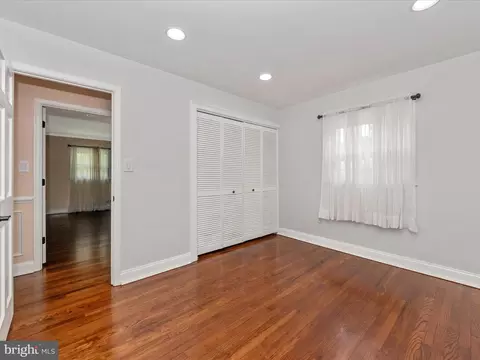 Bedroom - 152 Ibis Dr, Pasadena, MD 21122 photo 3 of 7