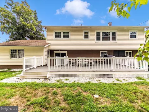 Exterior - 152 Ibis Dr, Pasadena, MD 21122 photo 11 of 13