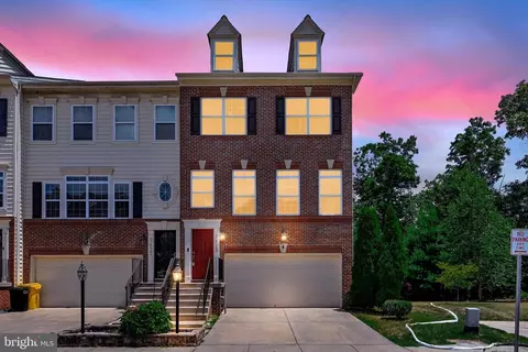 7429 Macon Dr, Glen Burnie, MD 21060