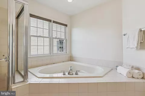 7850 Coldbrooke Dr, Severn, MD 21144 photo 33