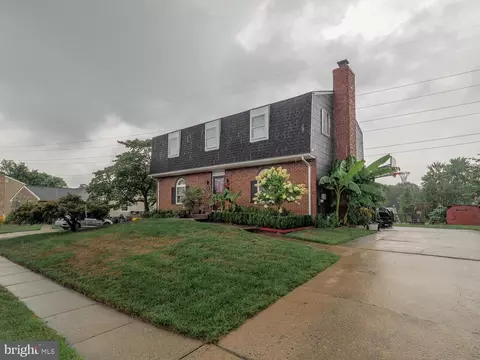 302 Scotts Manor Dr, Glen Burnie, MD 21061