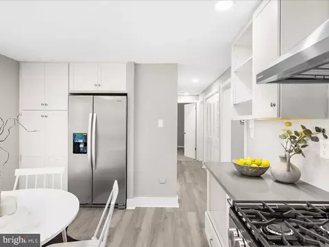 Entry Way - 1221 Pine Ave, Shady Side, MD 20764 photo 1 of 2