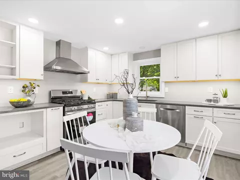 Kitchen - 1221 Pine Ave, Shady Side, MD 20764 photo 1 of 3