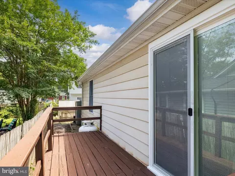 Exterior - 1221 Pine Ave, Shady Side, MD 20764 photo 1 of 5