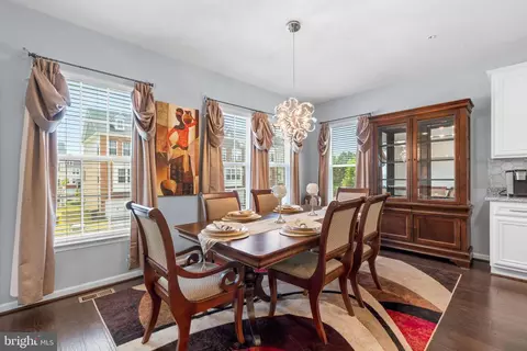 7718 Cresap Ln, Hanover, MD 21076 photo 6