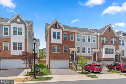 7718 Cresap Ln, Hanover, MD 21076