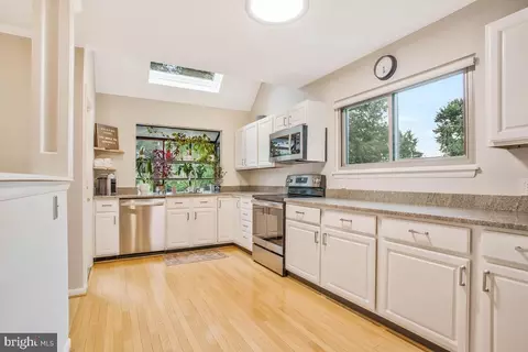 1204 Maple Ave, Annapolis, MD 21401 photo 10