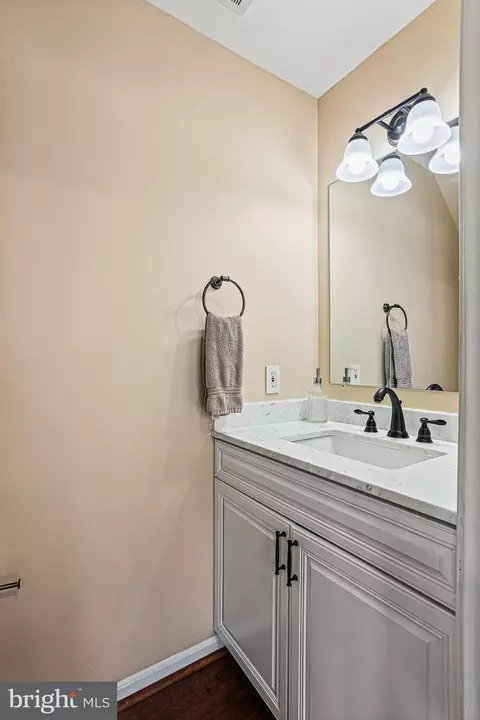 1579 Fallowfield Ct, Crofton, MD 21114 photo 7