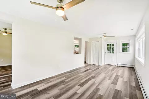 Other - 1205 Cedar Ln, Edgewater, MD 21037 photo 3 of 7