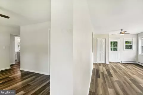 Entry Way - 1205 Cedar Ln, Edgewater, MD 21037 photo 1 of 5
