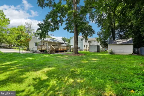 Exterior - 1205 Cedar Ln, Edgewater, MD 21037 photo 7 of 7