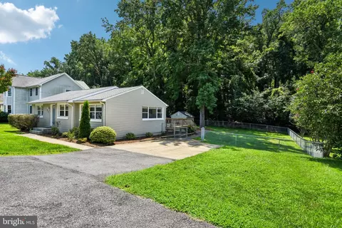 Exterior - 1205 Cedar Ln, Edgewater, MD 21037 photo 3 of 7