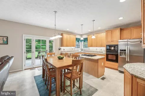 2426 Hightee Ct, Crofton, MD 21114 photo 13