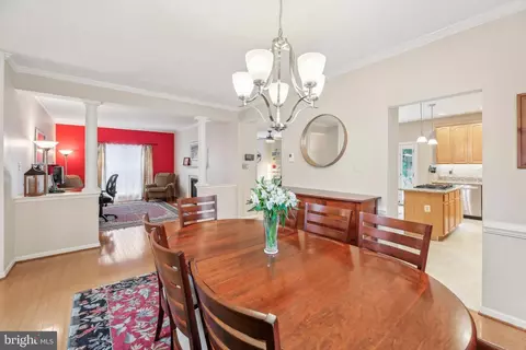 2426 Hightee Ct, Crofton, MD 21114 photo 8
