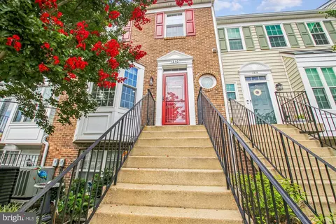 1210 Rockland Ct, Crofton, MD 21114