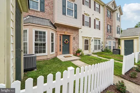 304 Assembly Point Ct, Odenton, MD 21113 photo 3