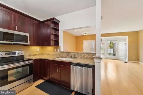 304 Assembly Point Ct, Odenton, MD 21113 photo 12