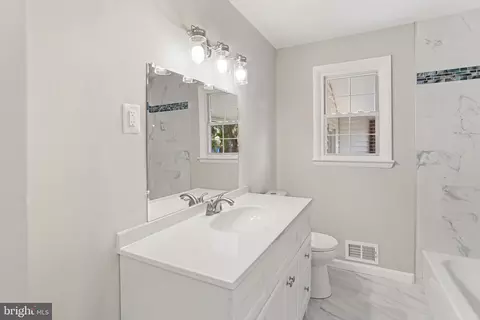 307 16th Ave, Brooklyn, MD 21225 photo 12
