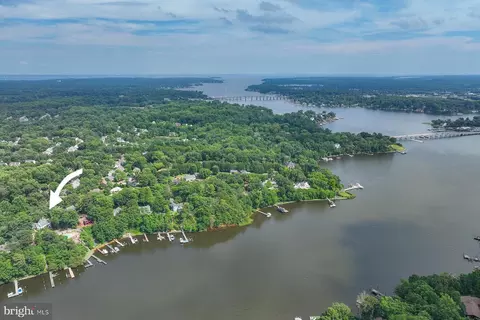 View/Area - 367 Broadview Ln, Annapolis, MD 21401 photo 5 of 12