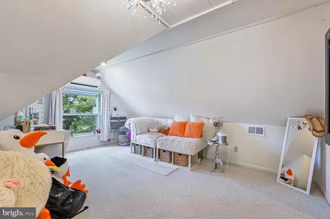 Bedroom - 367 Broadview Ln, Annapolis, MD 21401 photo 5 of 7
