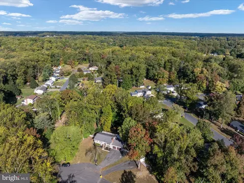 View/Area - 6 Austin Dr, Edgewater, MD 21037 photo 2 of 7
