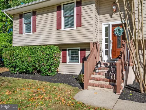 Exterior - 6 Austin Dr, Edgewater, MD 21037 photo 10 of 12