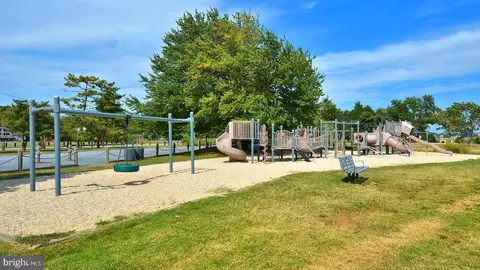 100 Spring Valley Dr, Annapolis, MD 21403 photo 29