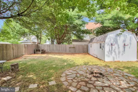 234 Meadow Rd, Pasadena, MD 21122 photo 6