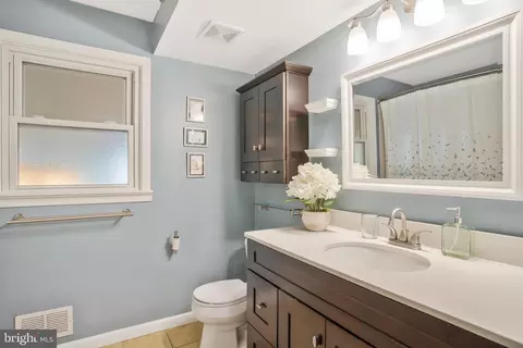 234 Meadow Rd, Pasadena, MD 21122 photo 11