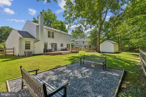 Exterior - 204 Cherry Hill Ln, Laurel, MD 20724 photo 2 of 2