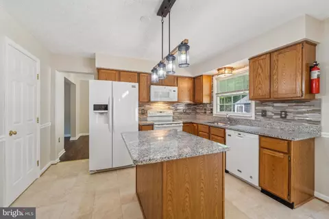 Kitchen - 204 Cherry Hill Ln, Laurel, MD 20724 photo 2 of 2