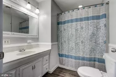 Bath - 765 202nd St, Pasadena, MD 21122 photo 1 of 1