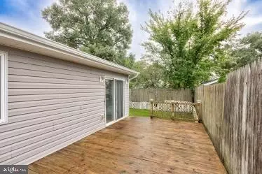Exterior - 765 202nd St, Pasadena, MD 21122 photo 2 of 2