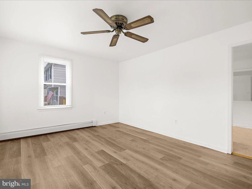 1614 Ruxton Rd, Edgewater, MD 21037 photo 2