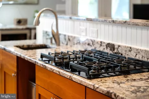 Kitchen - 8 Steele Ave, Annapolis, MD 21401 photo 6 of 6